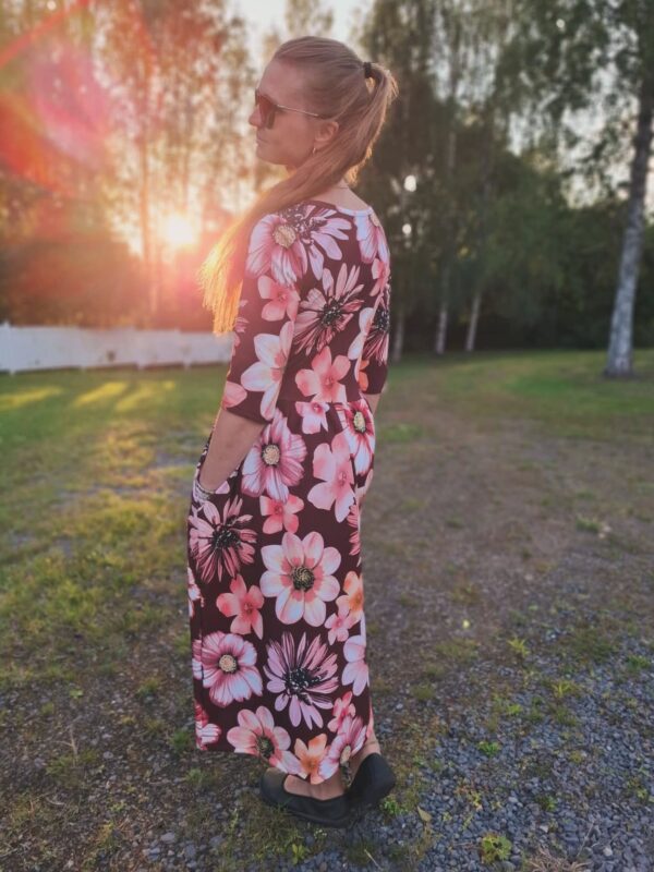 Trikoo: Jättikukat, oranssipunainen - Image 10