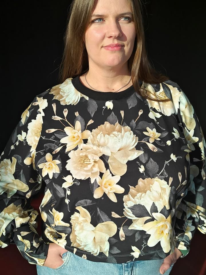 Trikoo: Yönkukat, keltamusta - Image 6